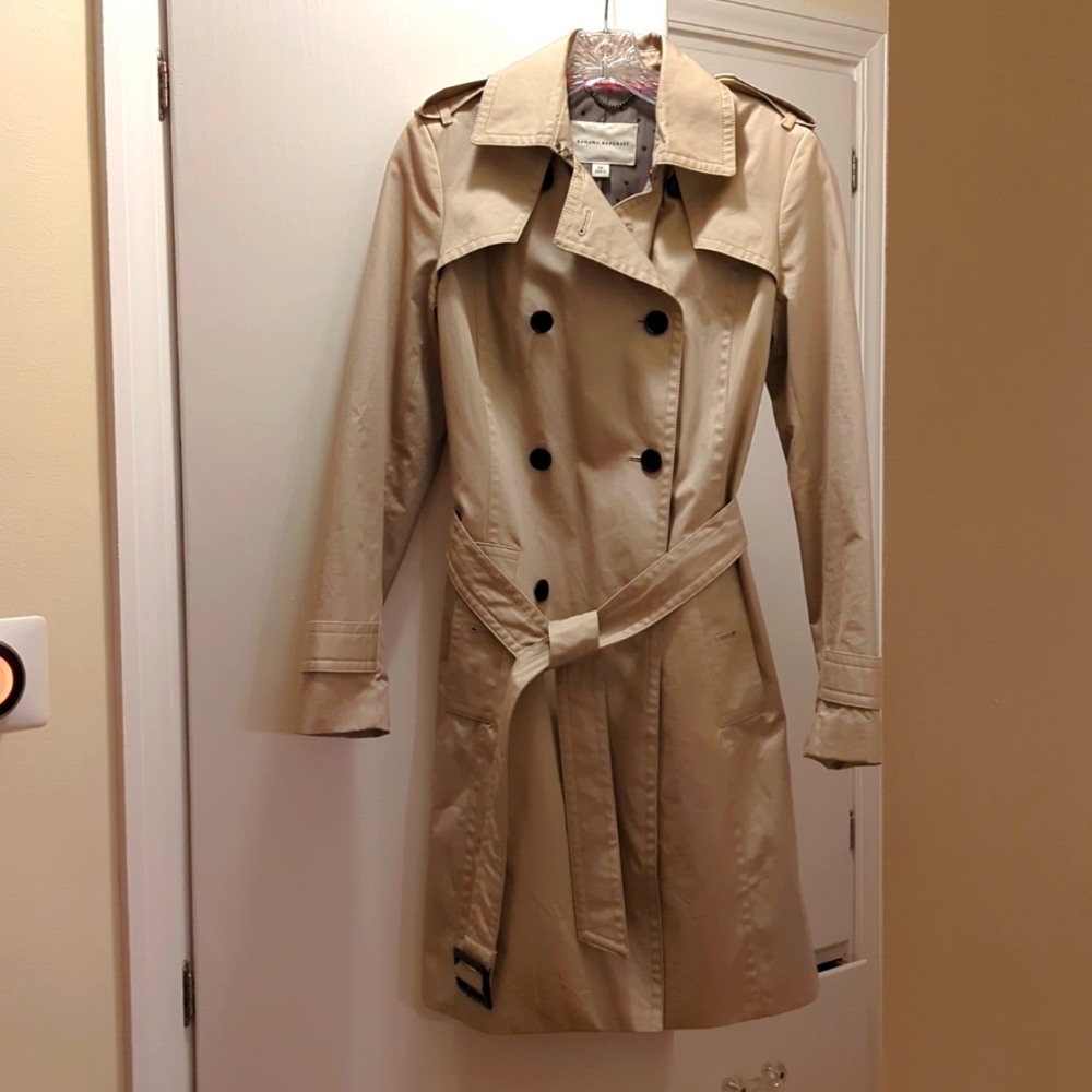 Women's trench coat